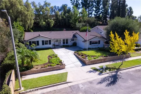 Fullerton, CA 92833,2240 Camino Centroloma