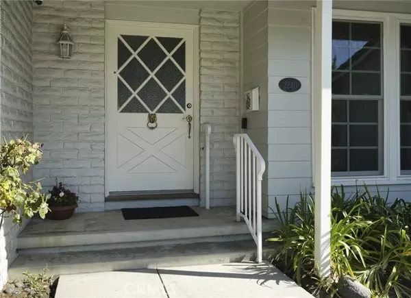 Fullerton, CA 92833,2240 Camino Centroloma