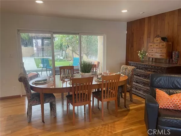 267 Nieto Avenue, Long Beach, CA 90803