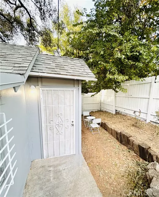 Agua Dulce, CA 91390,13111 Sierra Hwy