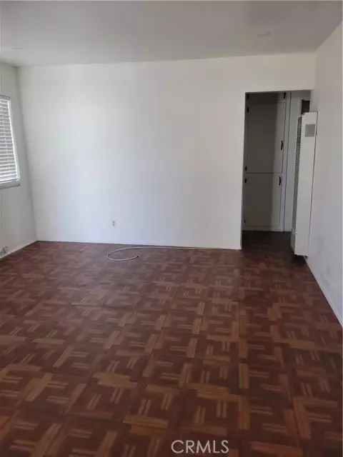 Hawthorne, CA 90250,3534 W 139th