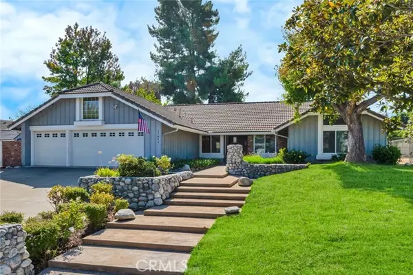 Yorba Linda, CA 92886,17842 Caballo