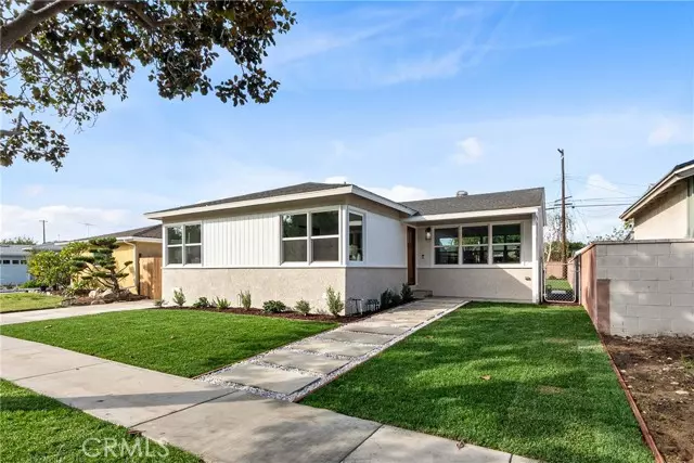 Hawthorne, CA 90250,13229 Glasgow Place