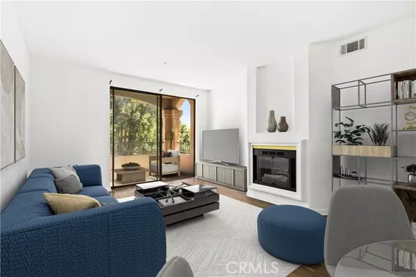 Long Beach, CA 90802,555 Maine #210