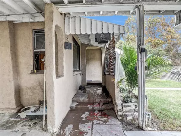 Compton, CA 90221,405 S Ward