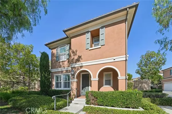 Irvine, CA 92618,21 Canoe