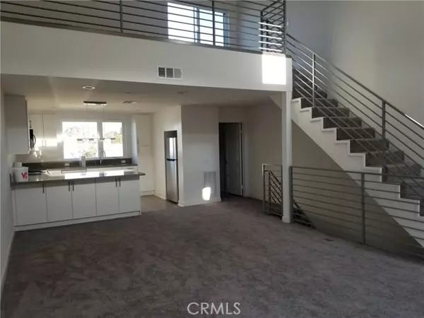 North Hollywood (los Angeles), CA 91601,5621 N Bella Blanco Drive