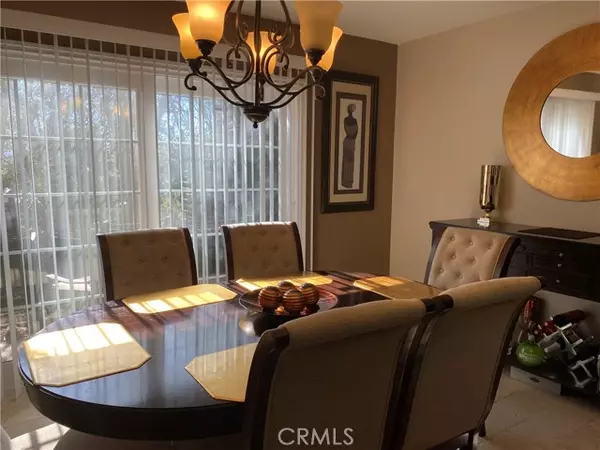 San Bernardino, CA 92407,4776 Olivewood