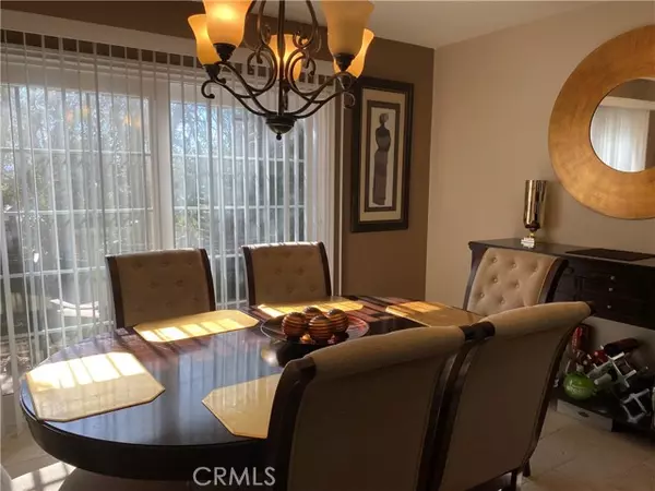 San Bernardino, CA 92407,4776 Olivewood