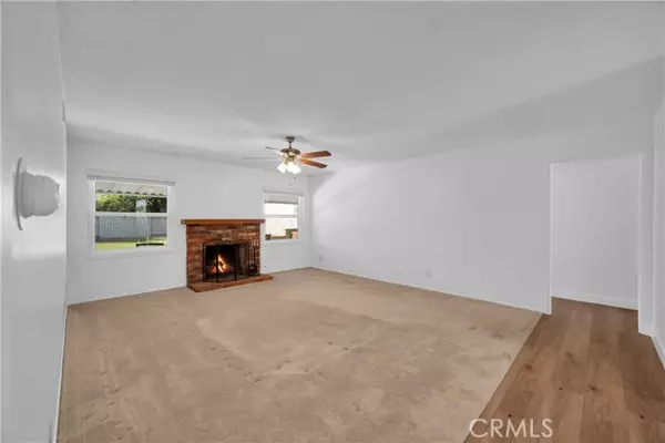 Fountain Valley, CA 92708,16357 Spruce