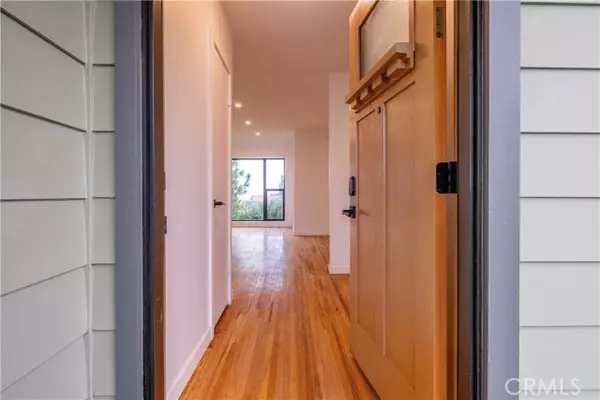 Torrance, CA 90505,25710 Crest Road