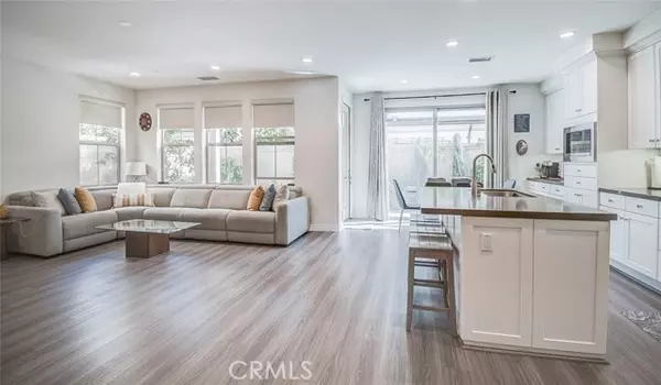 Irvine, CA 92618,128 Full Sun