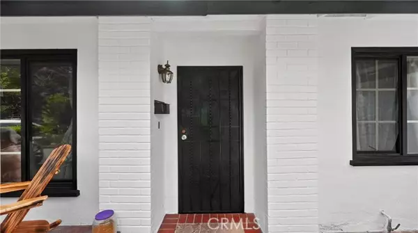 Santa Ana, CA 92704,2926 W La Verne