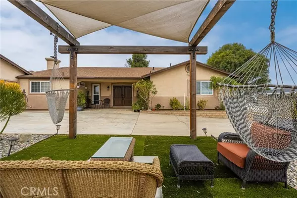 Corona, CA 92881,7233 Bel Air St