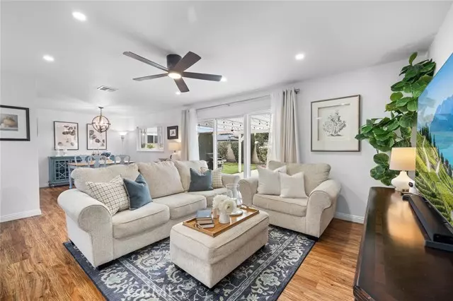 Cypress, CA 90630,5472 Marion