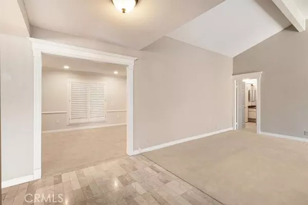 Tustin, CA 92705,18951 Jane Circle