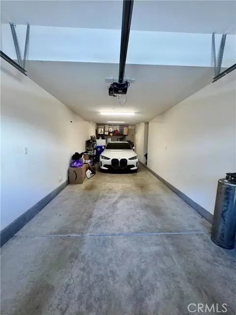 Fontana, CA 92336,16620 Wyndham Lane #9