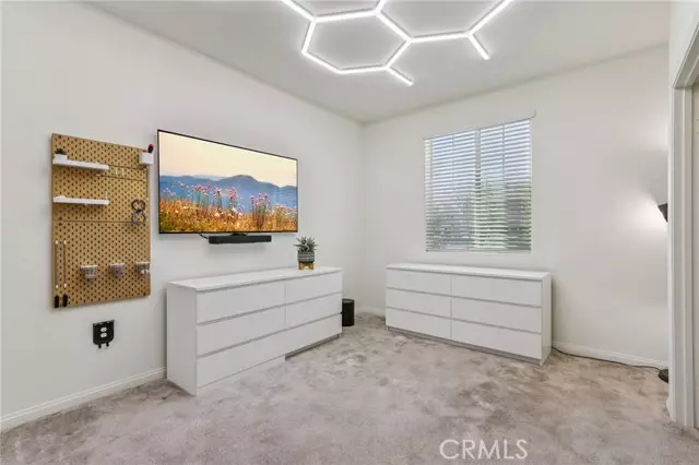 Fontana, CA 92336,16620 Wyndham Lane #9