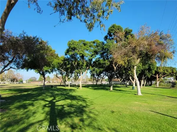 Long Beach, CA 90808,5921 Cypress Point