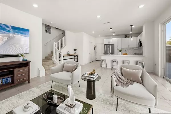 Ontario, CA 91761,3720 S Allston Paseo #7