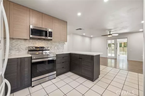 Palm Desert, CA 92211,42915 Wisconsin Avenue