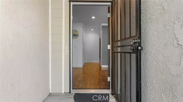 Corona, CA 92882,2314 McNeil Cir