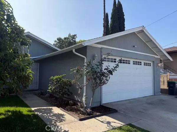 Orange, CA 92869,18532 E Pearl