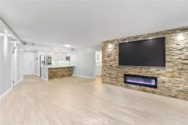 Long Beach, CA 90802,700 E Ocean Boulevard #1208