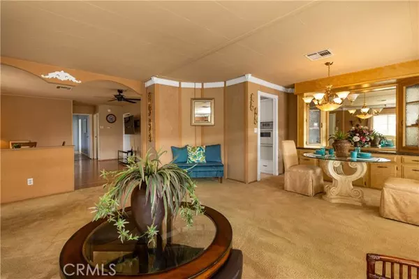 Whittier, CA 90601,11730 Whittier Boulevard #40