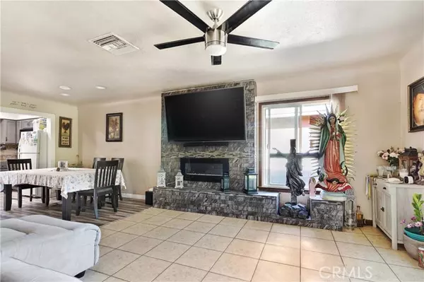 San Bernardino, CA 92411,1708 N Pico