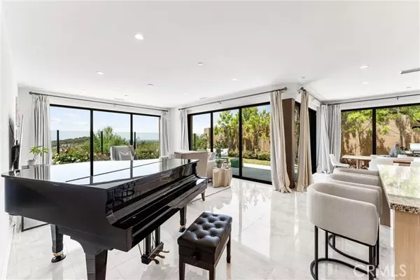 Irvine, CA 92602,147 Oceano