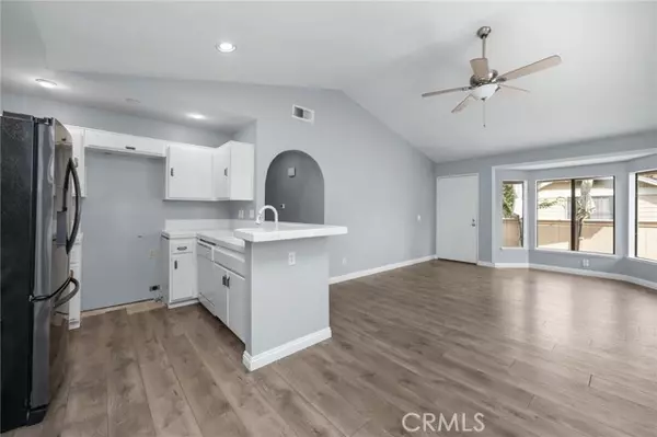 Stanton, CA 90680,12640 Briarglen Loop #F