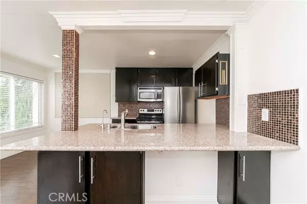 Los Angeles, CA 90020,525 S Ardmore Avenue #336