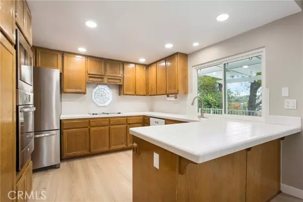 Brea, CA 92821,405 Sand Canyon