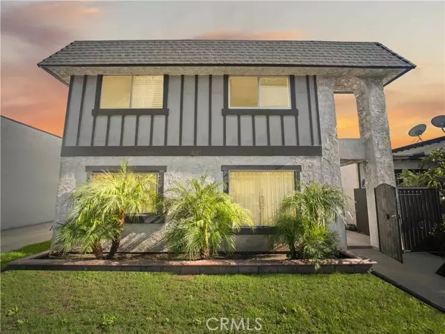 Long Beach, CA 90805,6552 Orange