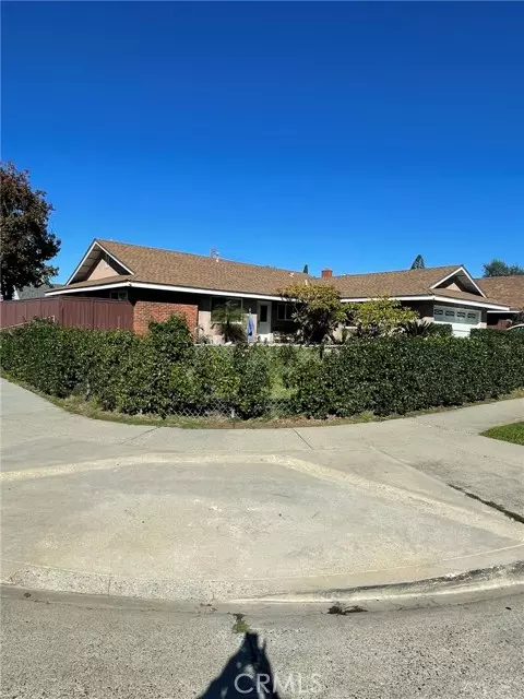 Lake Forest (el Toro), CA 92630,23341 La Vaca