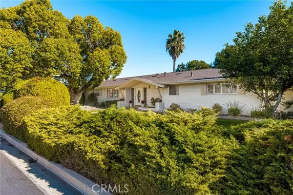 Tustin, CA 92705,13382 Mount Hood Drive