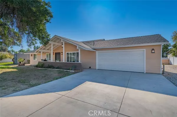 9978 Clydesdale Avenue, Jurupa Valley, CA 92509