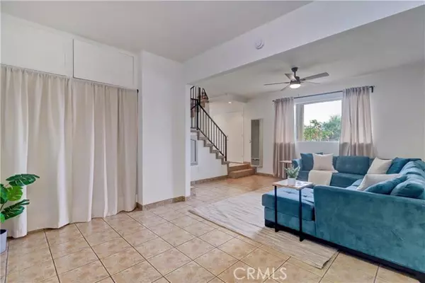 Downey, CA 90242,8200 Priscilla