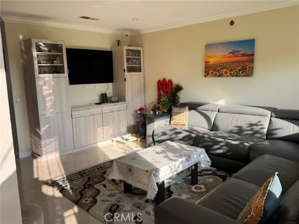 Diamond Bar, CA 91765,2283 Shady Hills