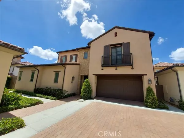 134 Donati, Irvine, CA 92602