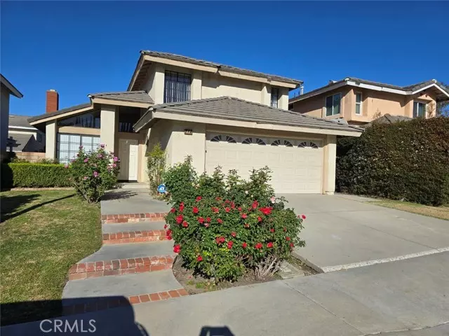 Irvine, CA 92620,11 GAINESMILL