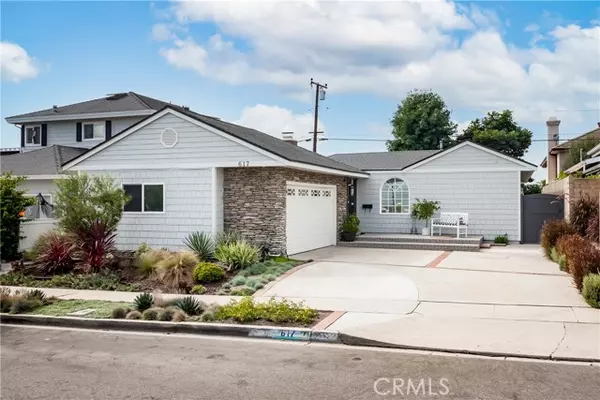 617 Bayside Drive, Seal Beach, CA 90740