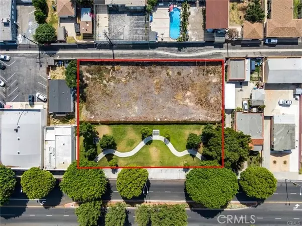 15525 Paramount Boulevard, Paramount, CA 90723
