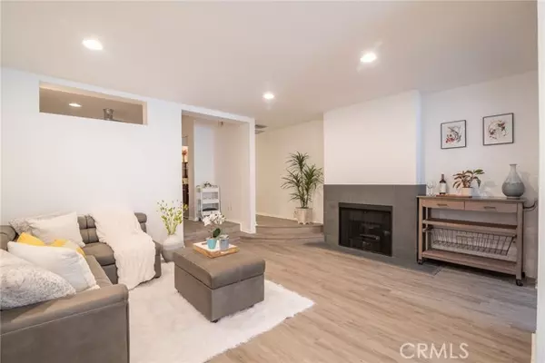 1355 N Sierra Bonita Avenue #313, West Hollywood, CA 90046