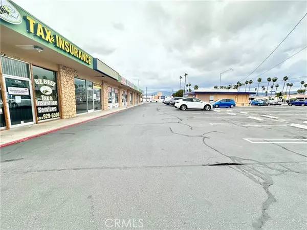 Hemet, CA 92543,1245 E Florida Street