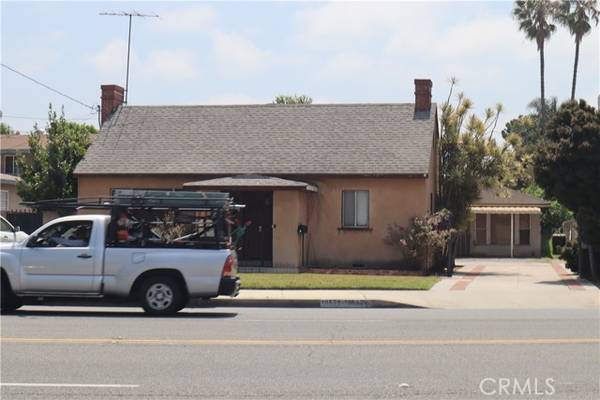 10624 Downey Avenue,  Downey,  CA 90241