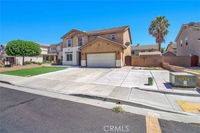 Eastvale, CA 92880,12851 Oakdale Street