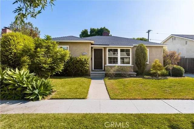 1840 Elmfield Avenue, Long Beach, CA 90815