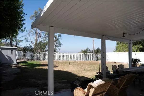 Corona, CA 92882,1212 Goldenview